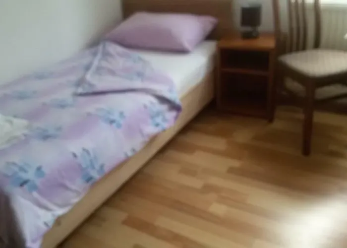 Sobe Braica 招待所 3*